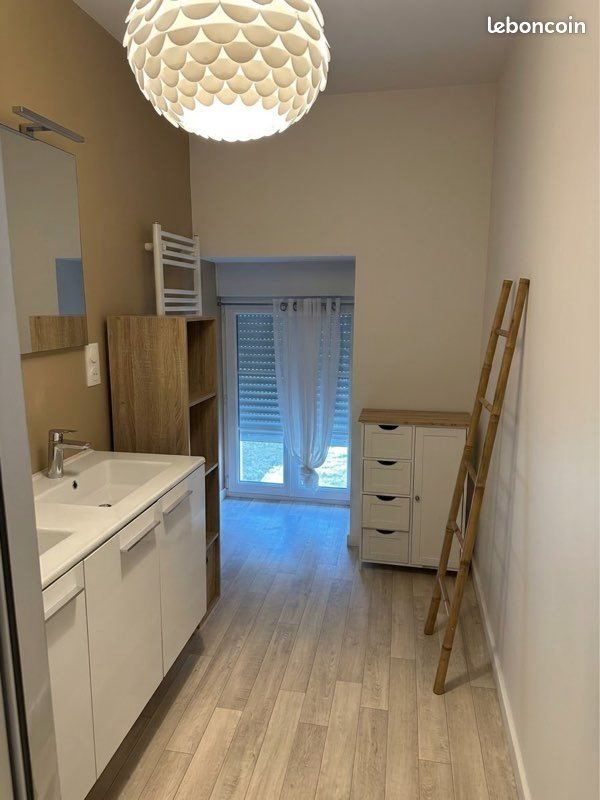 Maison à louer, 115m², Beslon