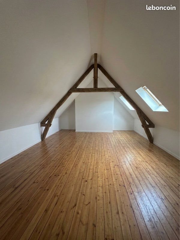 Maison à louer, 115m², Beslon