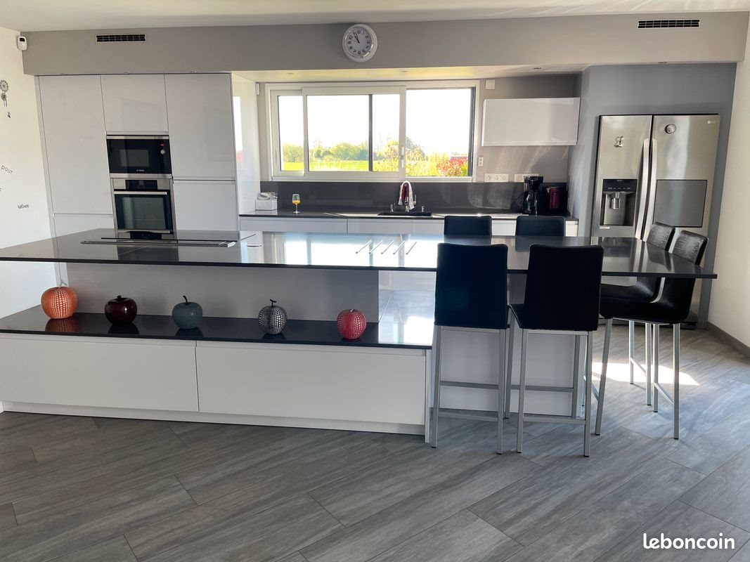 Maison à vendre, 177m², Le Vivier-sur-Mer