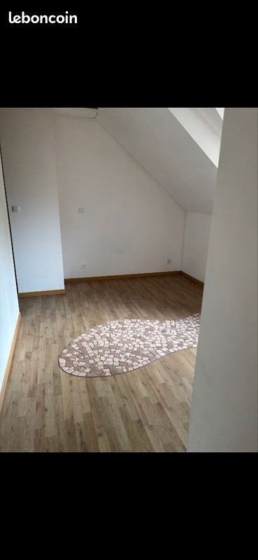 Maison à louer, 80m², Aucaleuc