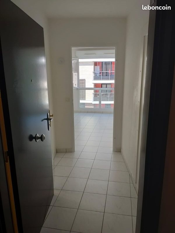 Appartement à louer, 25m², Cergy