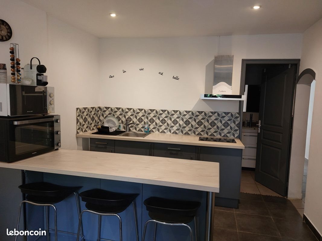 Appartement à louer, 45m², Orange