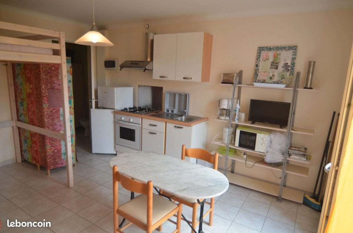 Appartement à louer, 18m², Albi