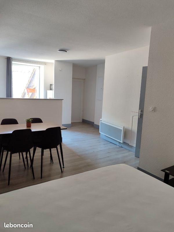 Appartement à louer, 30m², Poligny