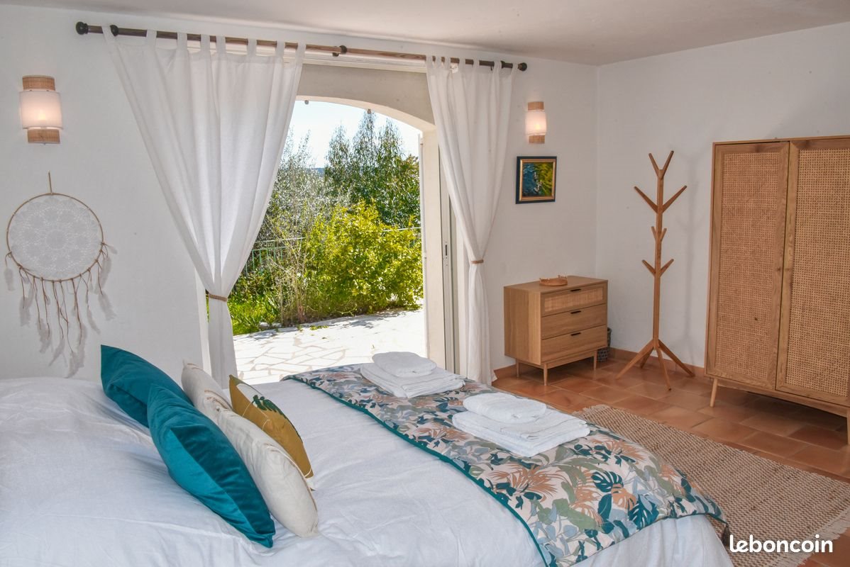 Maison à louer, 155m², Montauroux