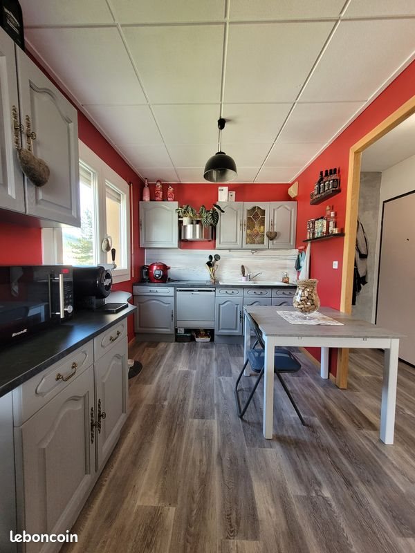 Appartement à louer, 431m², Morteau