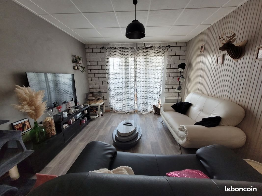 Appartement à louer, 431m², Morteau