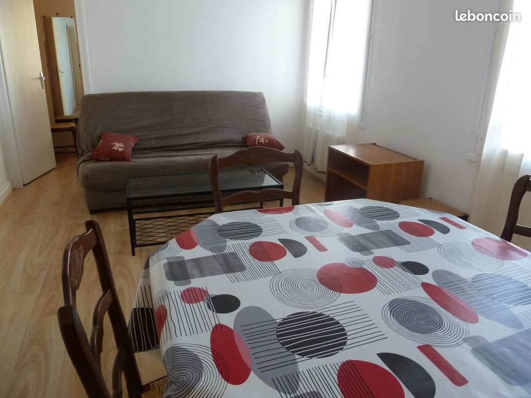 Appartement à louer, 43m², Aurillac