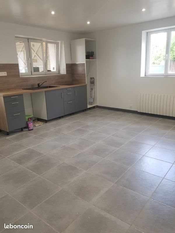 Appartement à louer, 45m², Mantes-la-Jolie