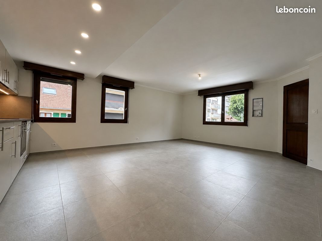 Appartement à louer, 60m², Saint-Julien-en-Genevois