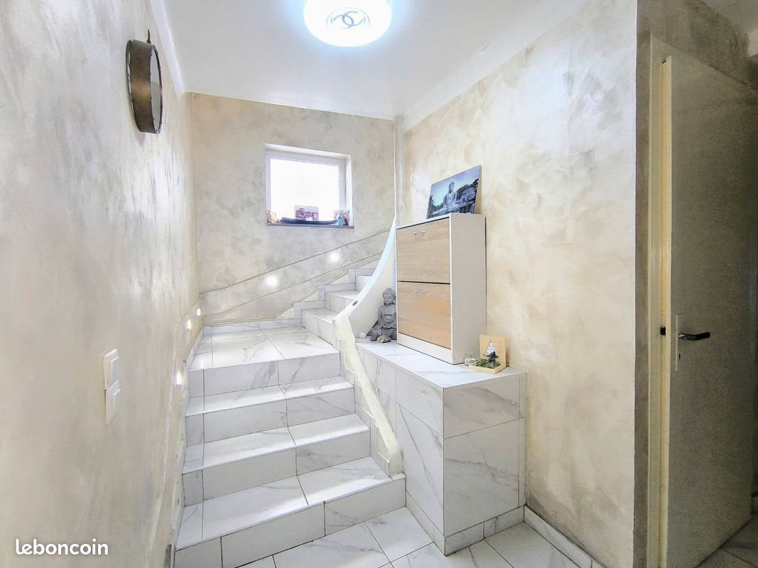 Maison à vendre, 260m², Longeville-lès-Saint-Avold