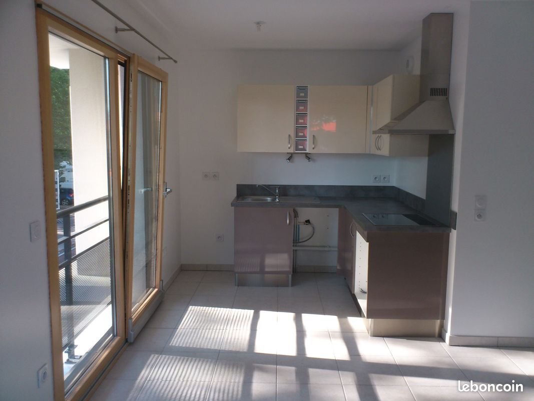 Appartement à louer, 46m², Saint-Étienne