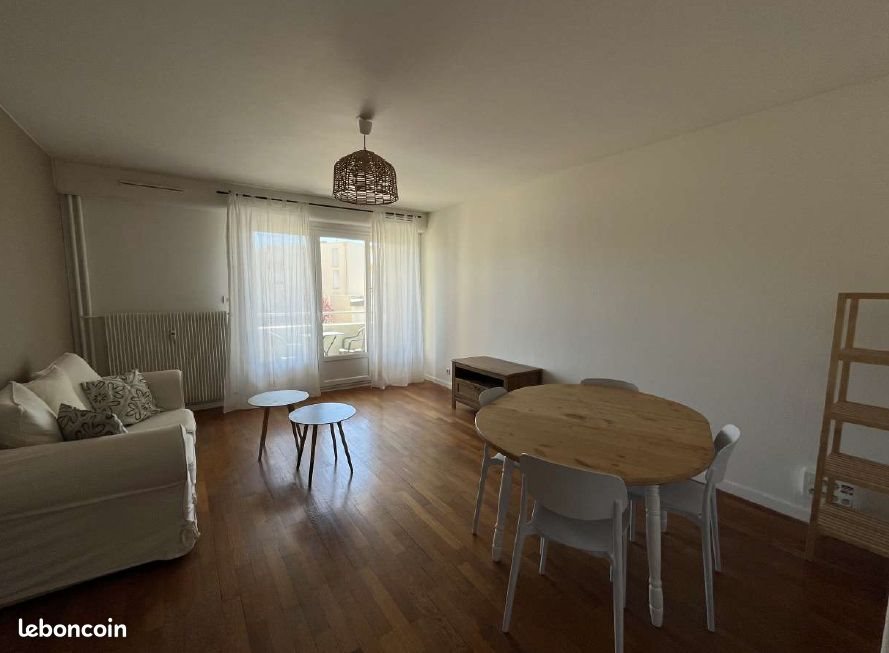 Appartement à louer, 45m², Dijon