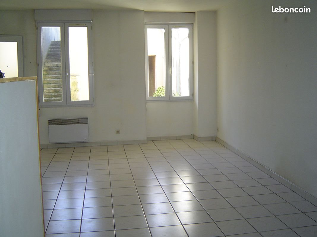 Appartement à louer, 60m², Pons