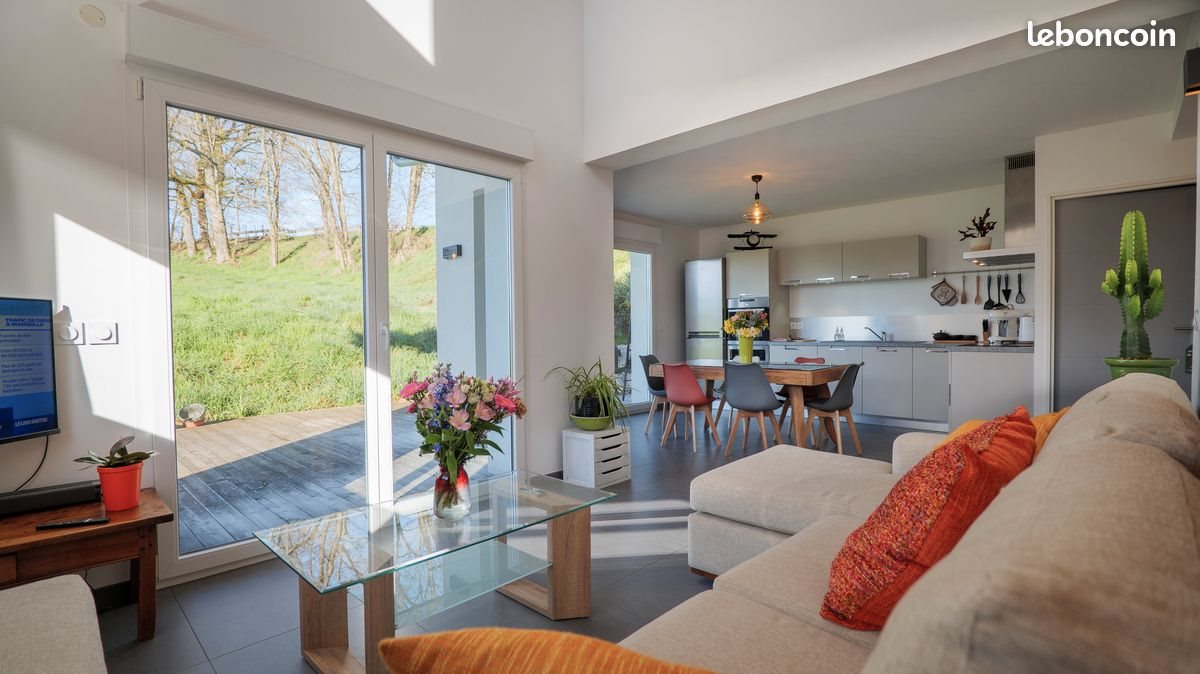 Maison à vendre, 110m², Chapeiry