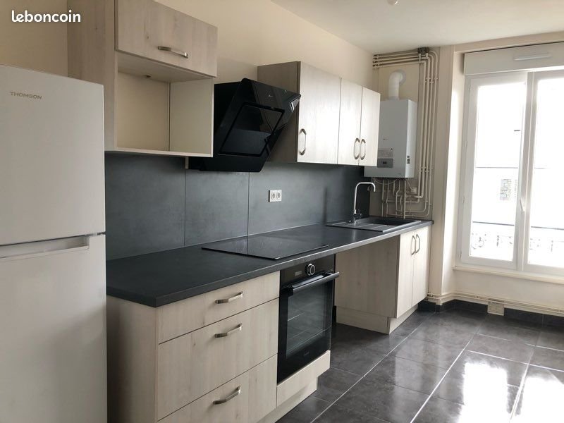 Appartement à louer, 68m², Fougères