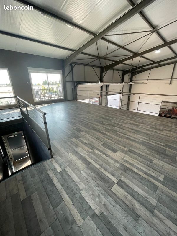 Appartement à louer, 560m², Genas