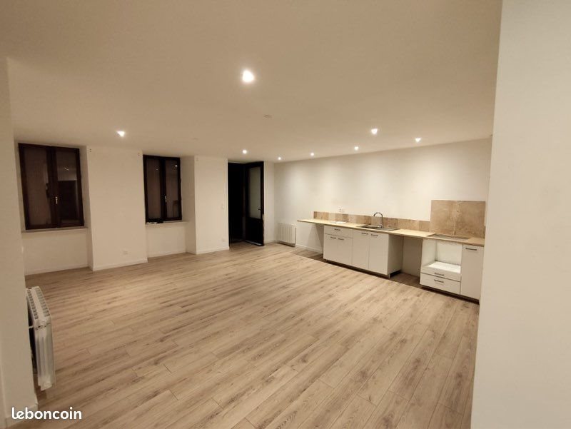 Appartement à louer, 100m², Tence