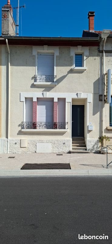 Maison à louer, 90m², Varennes-en-Argonne