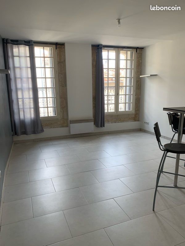 Appartement à louer, 30m², Lunel
