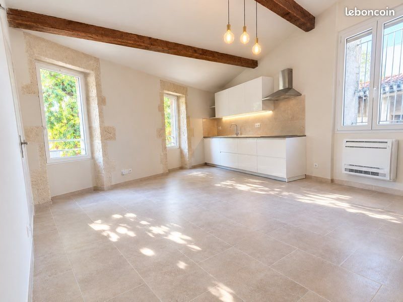 Appartement à louer, 60m², Saint-Dionizy