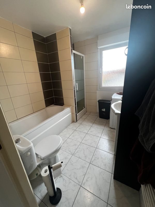 Appartement à louer, 70m², Chavannes-sur-l'Etang