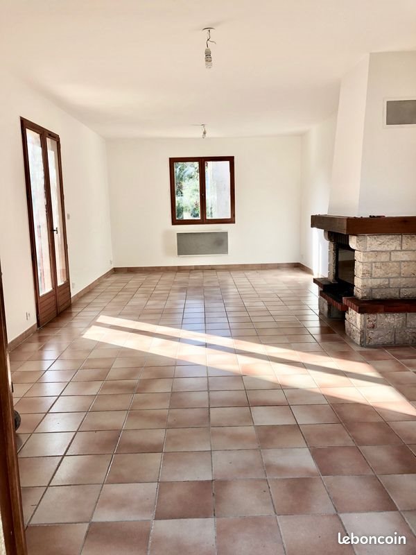 Maison à louer, 91m², Villeneuve-lès-Avignon