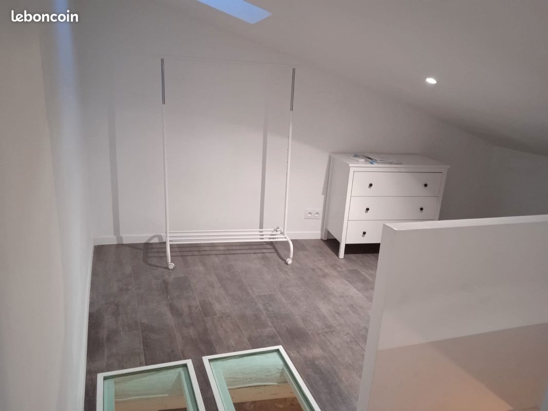 Appartement à louer, 25m², Saint-Victoret