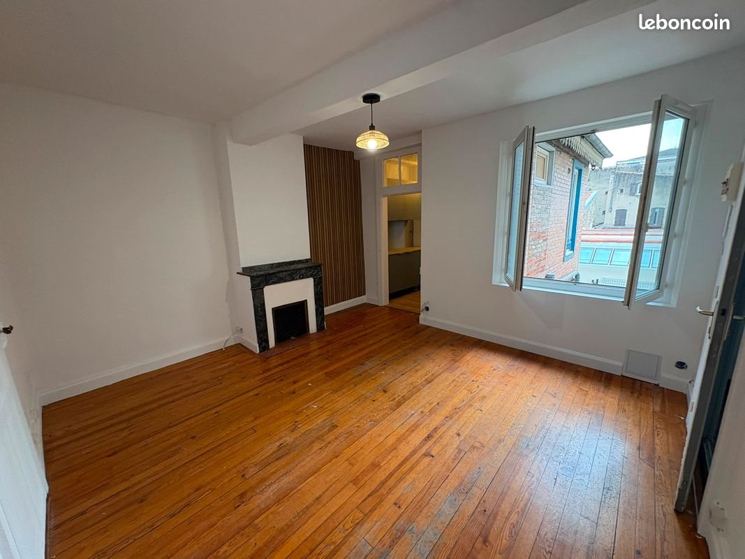 Appartement à louer, 45m², Castres