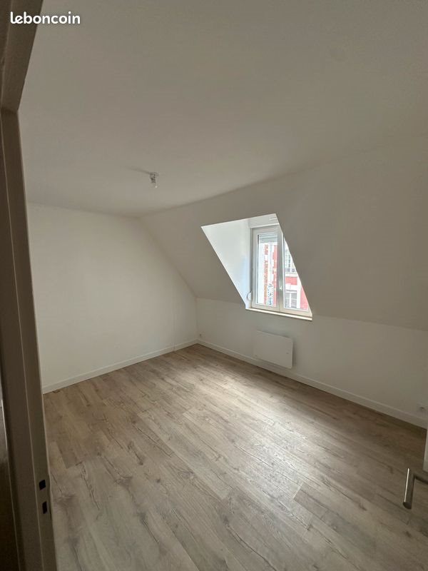 Appartement à louer, 60m², Péronne