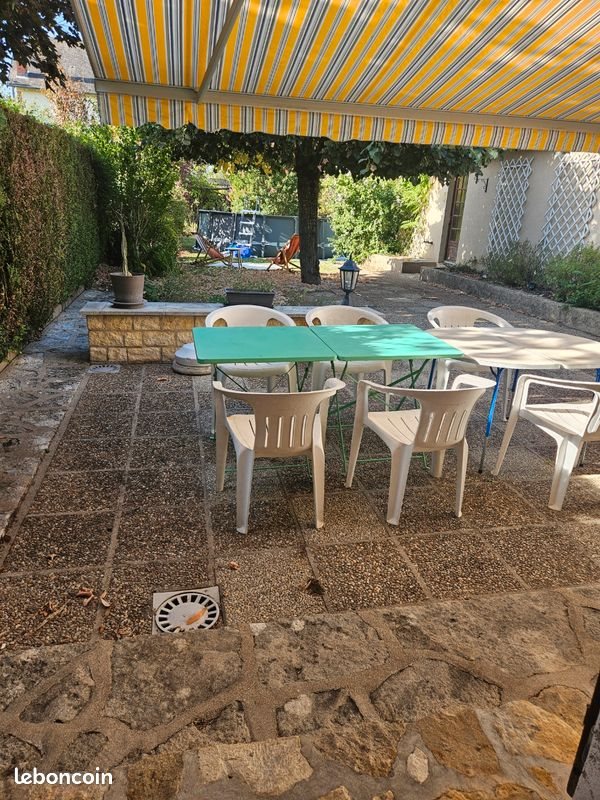 Maison à vendre, 99m², Saint-Amand-Montrond