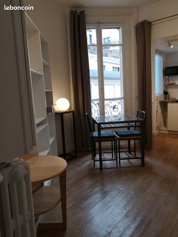 Appartement à louer, 14m², Suresnes