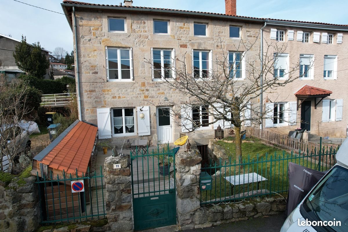 Maison à vendre, 93m², Saint-Genest-Lerpt