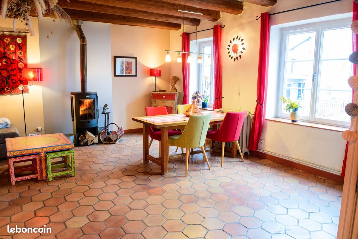 Maison à vendre, 93m², Saint-Genest-Lerpt