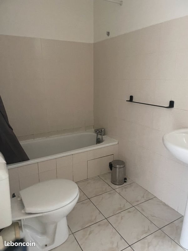 Appartement à louer, 40m², Marvejols