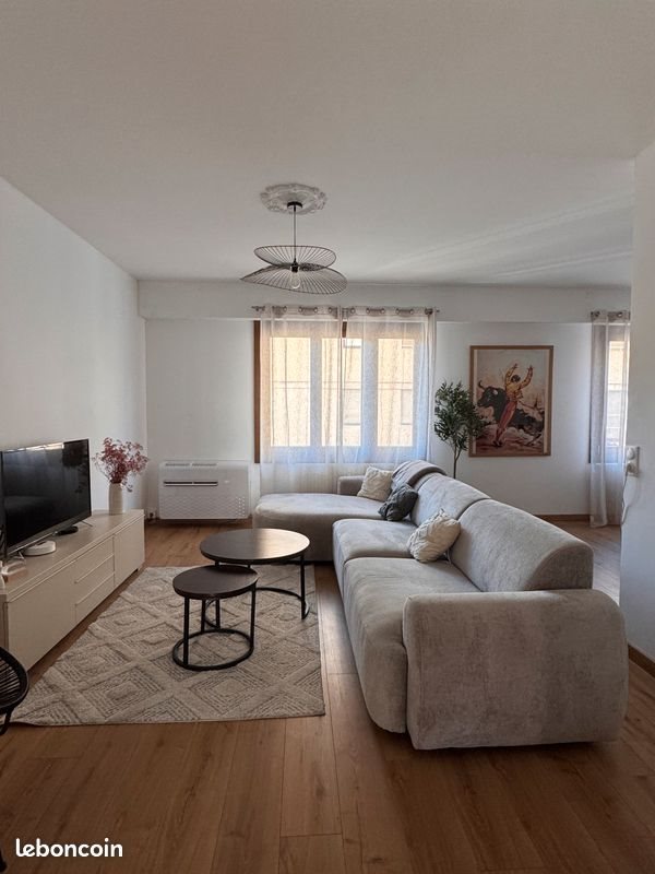 Appartement à vendre, 82m², Nîmes