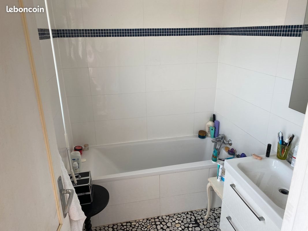 Appartement à louer, 40m², Antibes