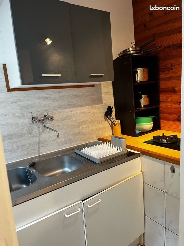 Appartement à louer, 22m², La Canourgue