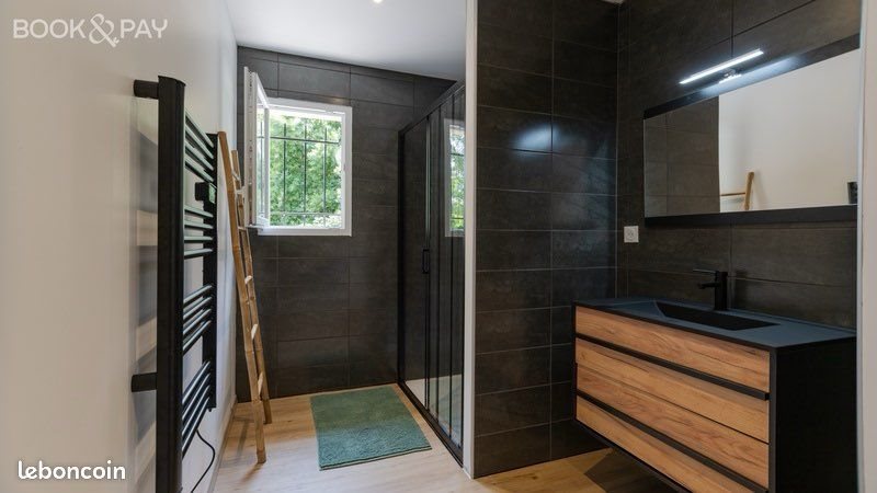 Maison à louer, 97m², Berrias-et-Casteljau