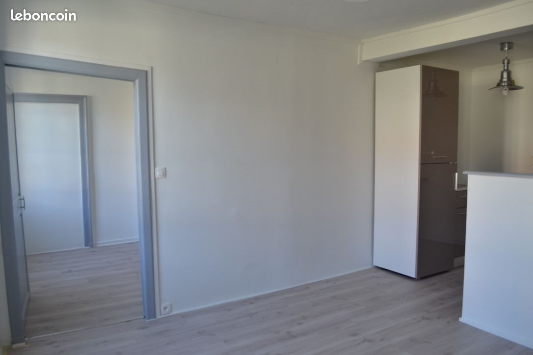 Appartement à louer, 35m², Moulins