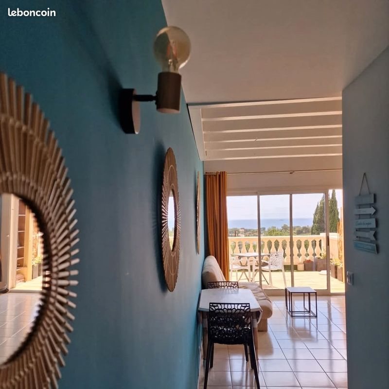 Appartement à louer, 40m², Carqueiranne