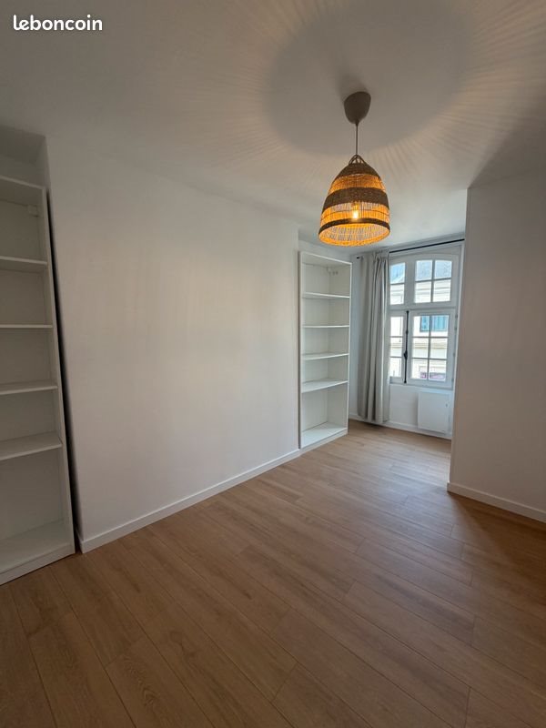 Appartement à louer, 46m², Douai