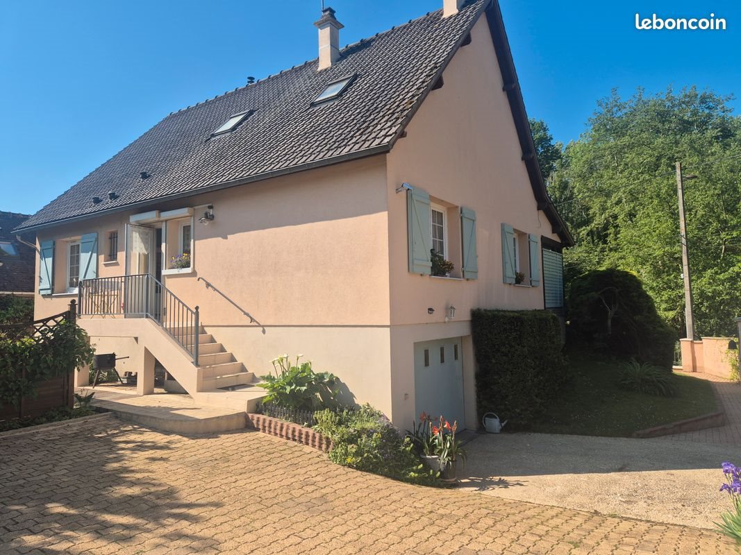 Maison à vendre, 140m², Saint-Georges-sur-Eure