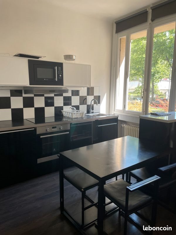 Appartement à vendre, 70m², Saint-Etienne
