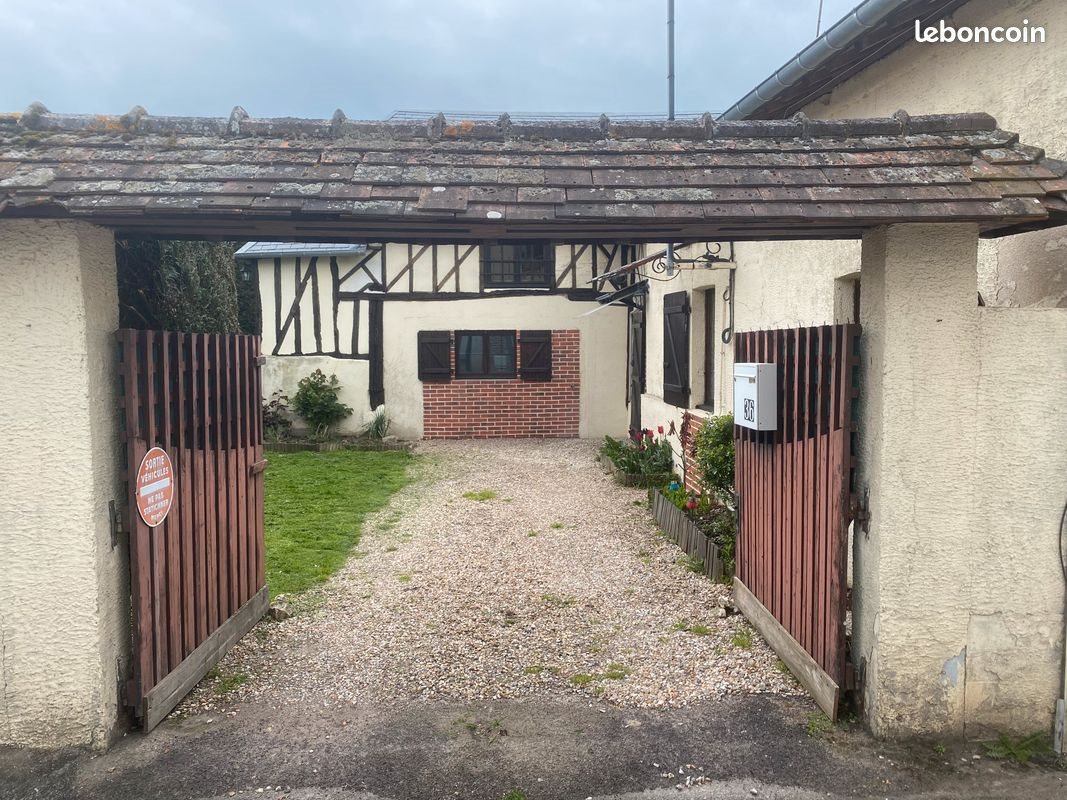 Maison à louer, 80m², Harcourt