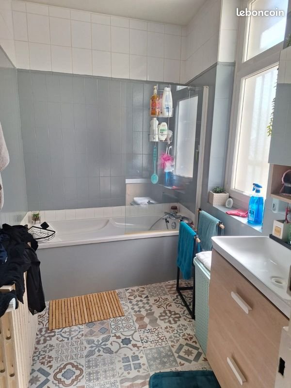 Appartement à louer, 80m², Sainte-Florine