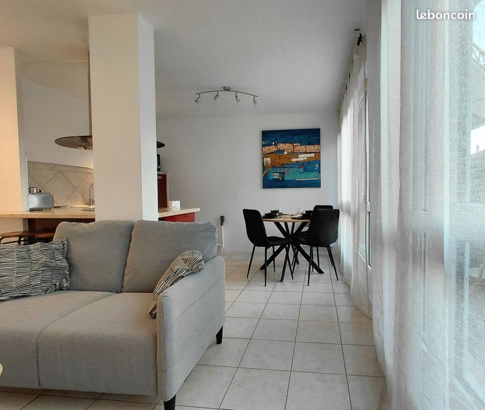 Appartement à louer, 42m², Miribel