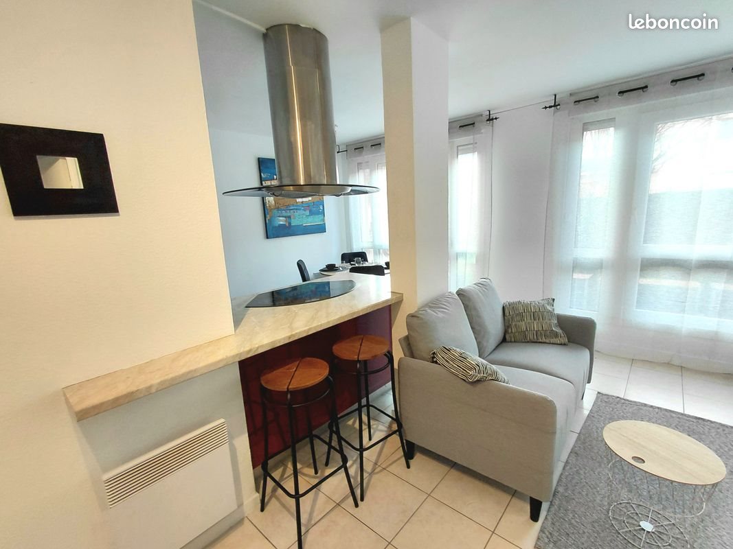 Appartement à louer, 42m², Miribel
