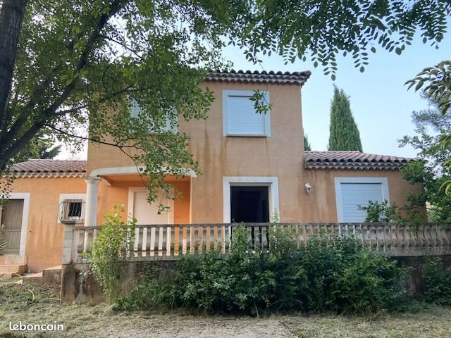 Maison à louer, 110m², Alès