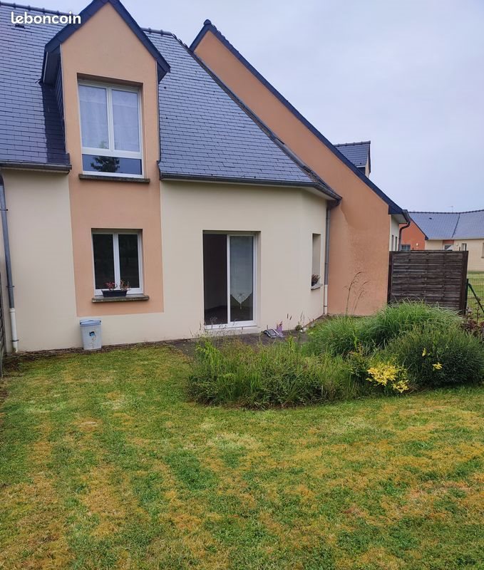 Maison à louer, 66m², Bégard